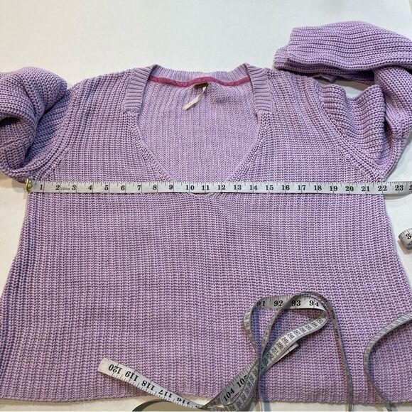 Free People Damsel Sweater Purple Bell Sleeve Cable Knit, Size M - Picture 14 of 14